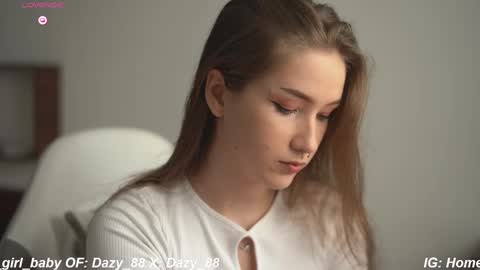 Snapshot of dazy_88 chatting on 02-27-25, 01:16 Dazy My Fansly online show from 02-27-25, 01:16