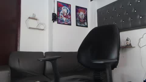 dazzayy online show from 02-23-25, 06:12