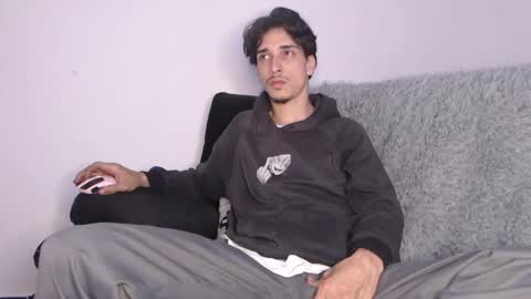 dazzayy online show from 10-09-25, 01:25