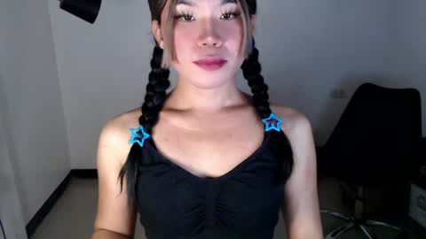 dazzzlingcarol online show from 06-27-26, 09:36