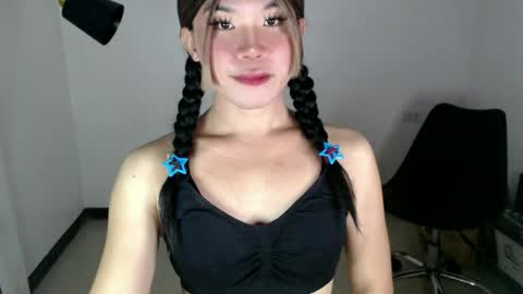dazzzlingcarol online show from 06-28-26, 09:48