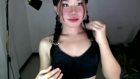 dazzzlingcarol online show from 07-03-26, 09:59