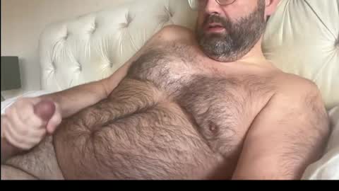 Snapshot of db197860693 chatting on 06-05-26, 12:00 db197860693 online show from 06-05-26, 12:00