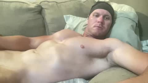 Snapshot of dbuzzard1221 chatting on 05-18-26, 04:07 clgBaseBall online show from 05-18-26, 04:07