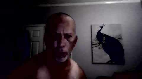 Snapshot of dcoester chatting on 05-17-26, 10:22 dcoester online show from 05-17-26, 10:22