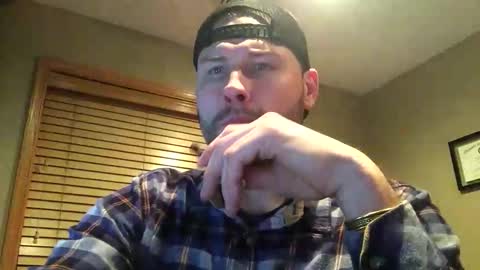 Snapshot of dconstruction chatting on 11-10-25, 03:16 dconstruction online show from 11-10-25, 03:16