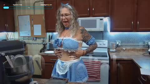 dd_delish online show from 04-15-26, 08:09