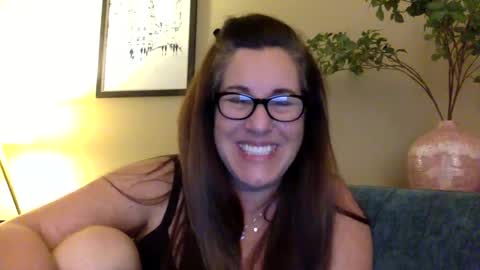 DDMolly online show from 01-03-25, 04:11