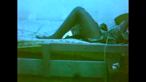 Snapshot of de_maskedcouple chatting on 01-11-25, 10:40 de_maskedcouple online show from 01-11-25, 10:40