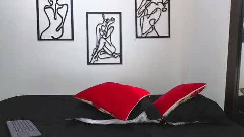 Andres online show from 01-12-25, 05:54