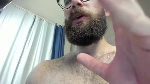 Snapshot of deanlek chatting on 01-03-25, 08:54 Dean online show from 01-03-25, 08:54