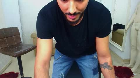 Snapshot of deanthorn chatting on 01-10-26, 11:23 DeanThorn online show from 01-10-26, 11:23