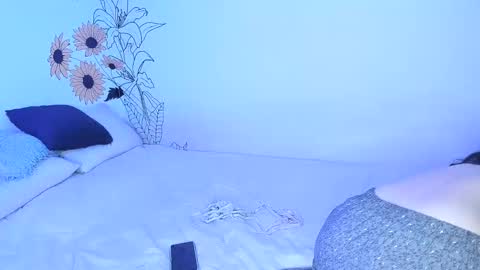 Snapshot of dear_venus chatting on 01-13-25, 12:19 venus adam online show from 01-13-25, 12:19