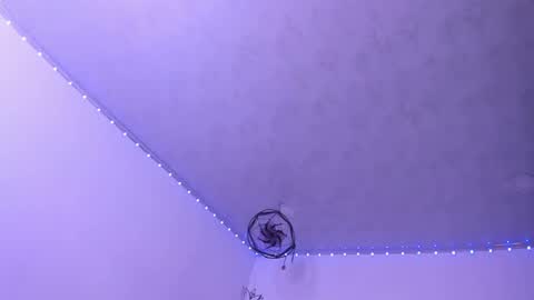 Snapshot of dear_venus chatting on 02-14-25, 12:30 venus adam online show from 02-14-25, 12:30