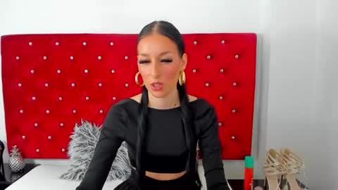 Snapshot of dearjasmine chatting on 10-10-25, 08:13 Jasmine online show from 10-10-25, 08:13