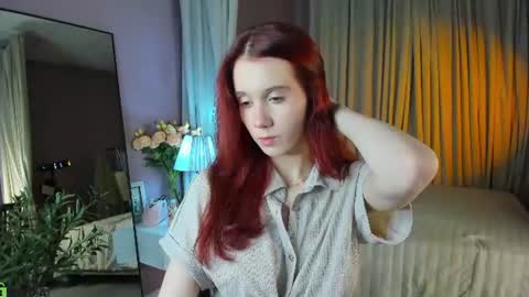 Snapshot of dearly_emily chatting on 06-14-26, 05:26 Emily GMT2 Mon 10 AM - 4 PM Wed 10 AM - 4 PM Thu 10 AM - 4 PM Fri 10 AM - 4 PM Sat 10 AM - 4 PM online show from 06-14-26, 05:26