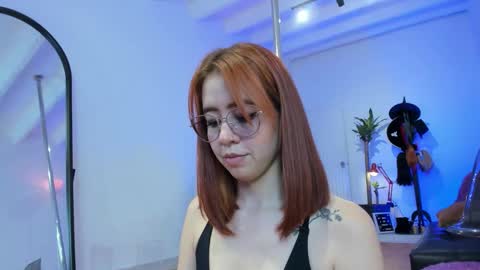 dearmilu28 online show from 10-02-25, 01:12