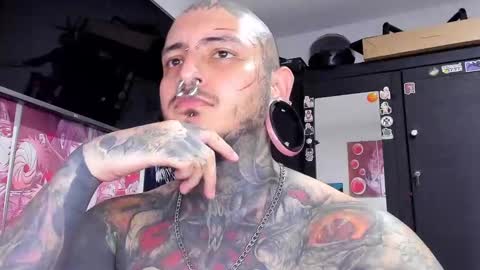 Snapshot of death_ink666 chatting on 12-09-24, 09:26 online show from 12-09-24, 09:26