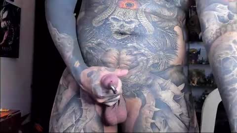 Snapshot of death_ink666 chatting on 01-31-25, 12:39 online show from 01-31-25, 12:39