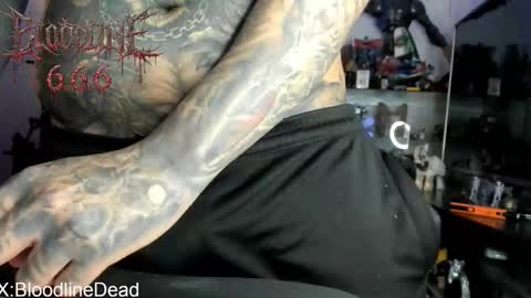    online show from 03-28-26, 06:51