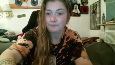 Snapshot of debbieafterhours69 chatting on 10-31-25, 01:23 DEBBIE online show from 10-31-25, 01:23