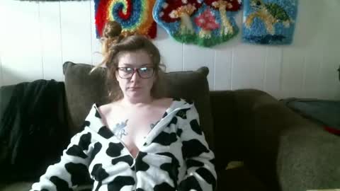 Snapshot of debbieafterhours69 chatting on 04-14-26, 11:16 DEBBIE online show from 04-14-26, 11:16