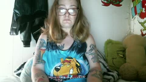 DEBBIE online show from 06-18-26, 05:41