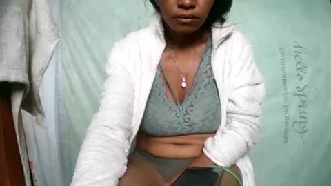 DebbieRiseX online show from 03-10-26, 07:13