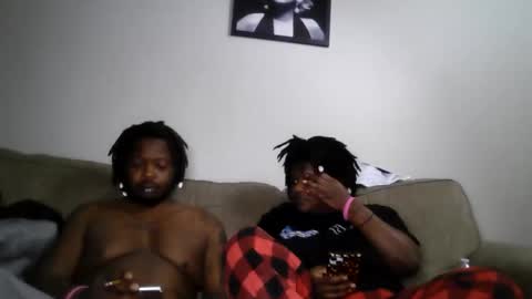 DeboDimples online show from 12-21-25, 03:57