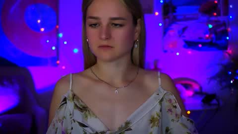 Snapshot of deboralarson chatting on 10-11-25, 05:28 Debora online show from 10-11-25, 05:28