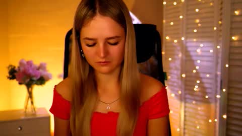 Debora online show from 11-14-25, 03:49