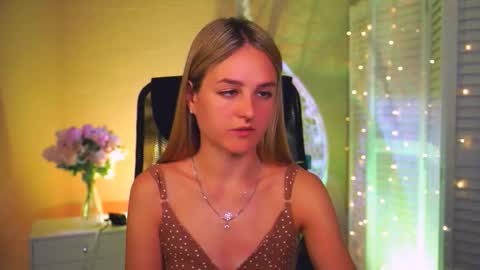 Debora online show from 03-26-26, 03:23