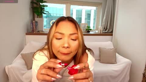 Debra online show from 03-11-26, 02:34