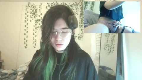 deciduousdoll online show from 01-17-26, 05:23