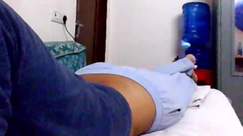 Snapshot of deepak4ualways chatting on 02-26-25, 05:28 sandy4umylove2014 online show from 02-26-25, 05:28