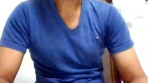 Snapshot of deepak4ualways chatting on 10-05-25, 02:04 sandy4umylove2014 online show from 10-05-25, 02:04