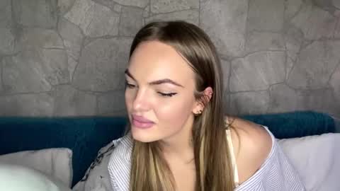 deeplookscouple online show from 10-07-25, 01:19