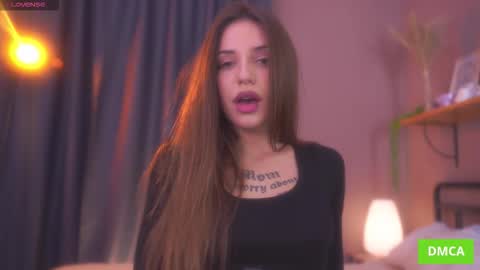 Eva online show from 11-25-25, 08:03