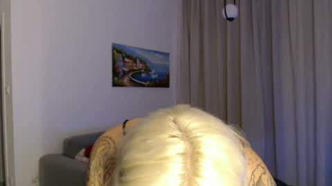 Snapshot of deewhitee chatting on 07-01-26, 07:13 Jenna online show from 07-01-26, 07:13