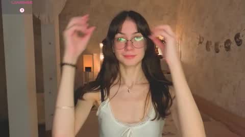 Amy online show from 11-02-25, 07:38