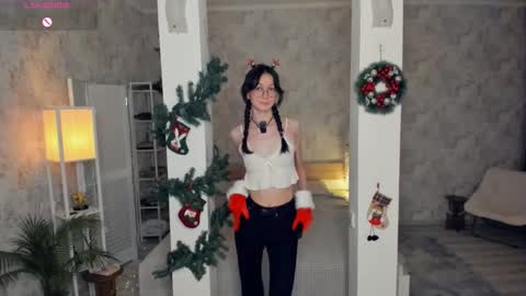 Amy online show from 12-22-25, 07:33