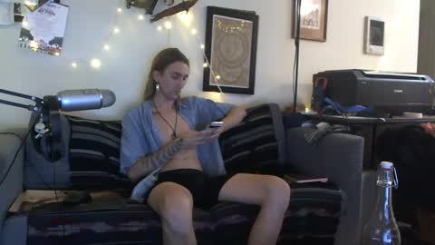 definatelyvegan online show from 10-06-25, 01:36