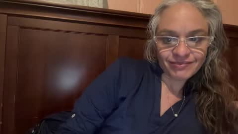 Snapshot of degeneratesaint chatting on 11-08-25, 05:51 Tori online show from 11-08-25, 05:51