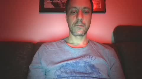 Snapshot of degrandis chatting on 01-04-25, 11:38 Luka Magic online show from 01-04-25, 11:38