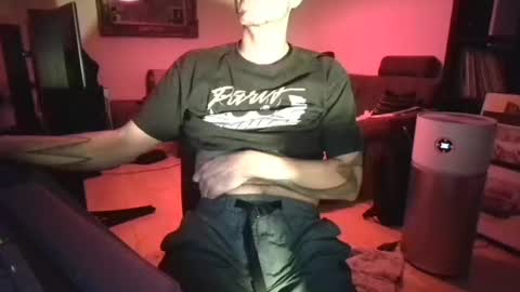 Snapshot of degrandis chatting on 10-24-25, 10:06 Luka Magic online show from 10-24-25, 10:06