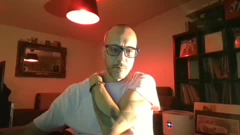 Snapshot of degrandis chatting on 11-01-25, 06:32 Luka Magic online show from 11-01-25, 06:32