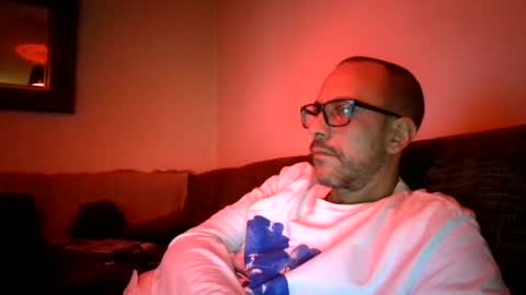 Snapshot of degrandis chatting on 11-09-25, 05:55 Luka Magic online show from 11-09-25, 05:55