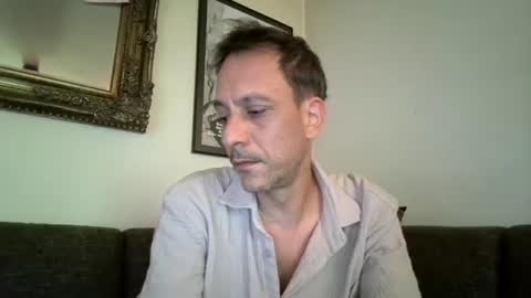 Snapshot of degrandis chatting on 05-26-26, 08:43 Luka Magic online show from 05-26-26, 08:43