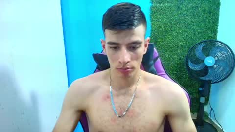 Snapshot of deiby_baby chatting on 01-31-25, 03:30 DEIBY online show from 01-31-25, 03:30