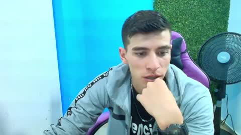 Snapshot of deiby_baby chatting on 02-07-25, 09:58 DEIBY online show from 02-07-25, 09:58